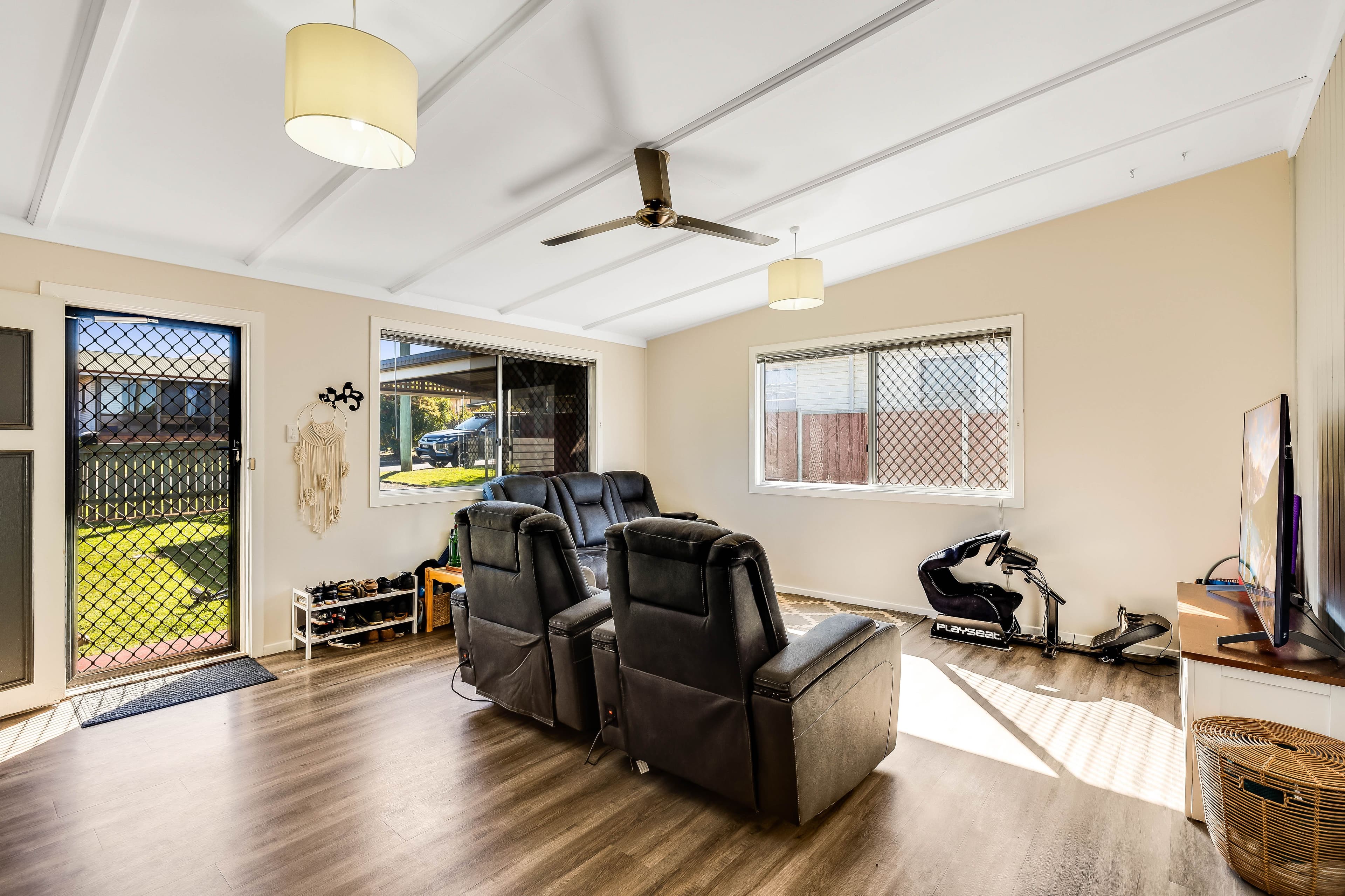 22 Boyd Street, Wilsonton QLD 4350, Wilsonton - Thumbnail 2