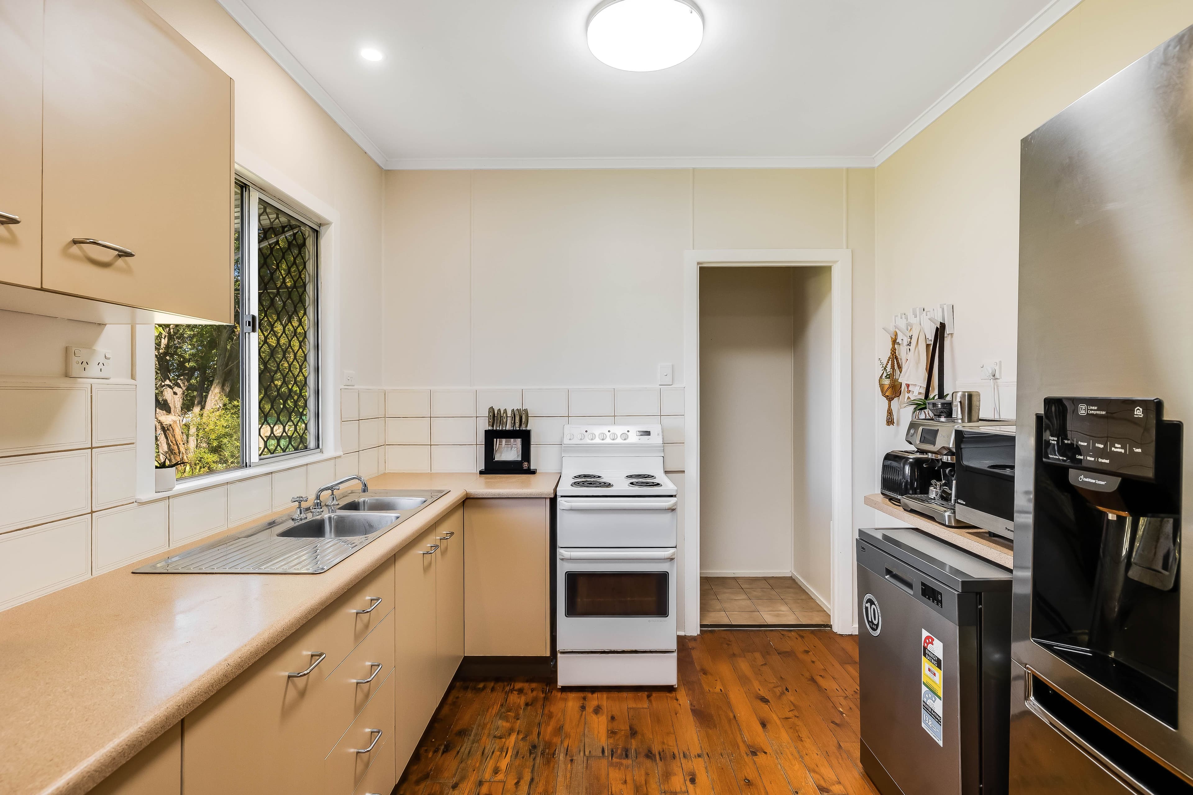 22 Boyd Street, Wilsonton QLD 4350, Wilsonton - Thumbnail 5