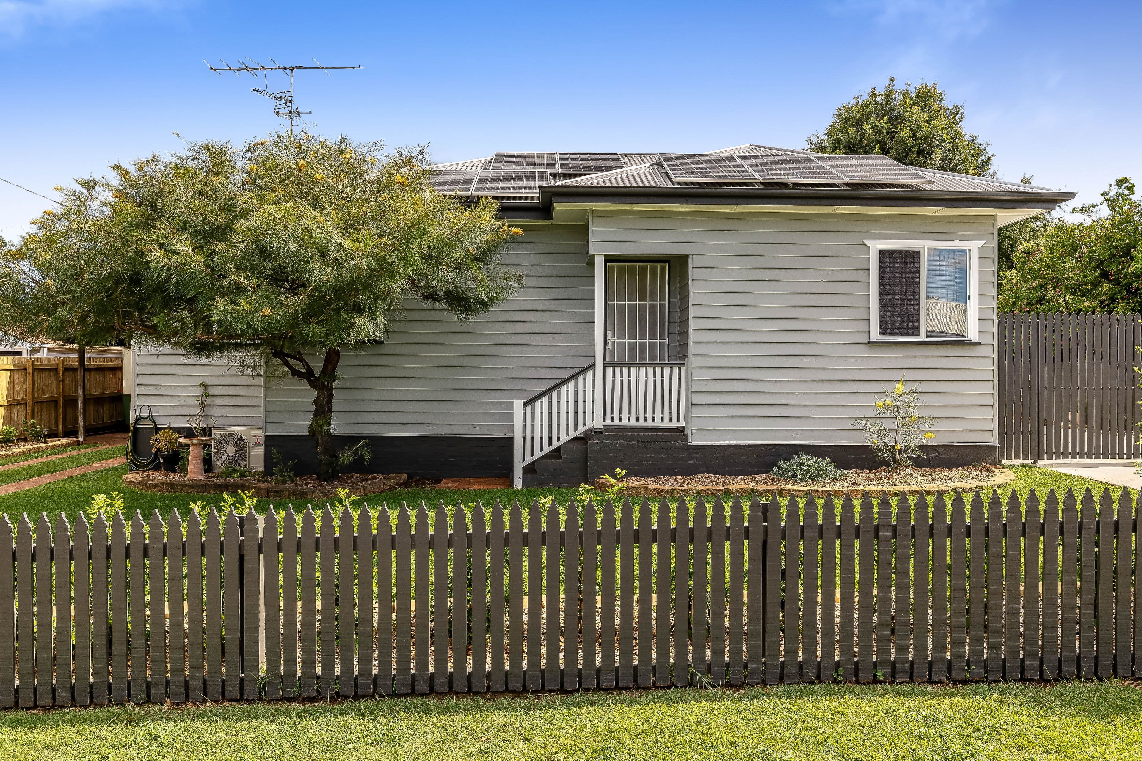 4 Farquharson Street, Harristown QLD 4350, Harristown - Image 1