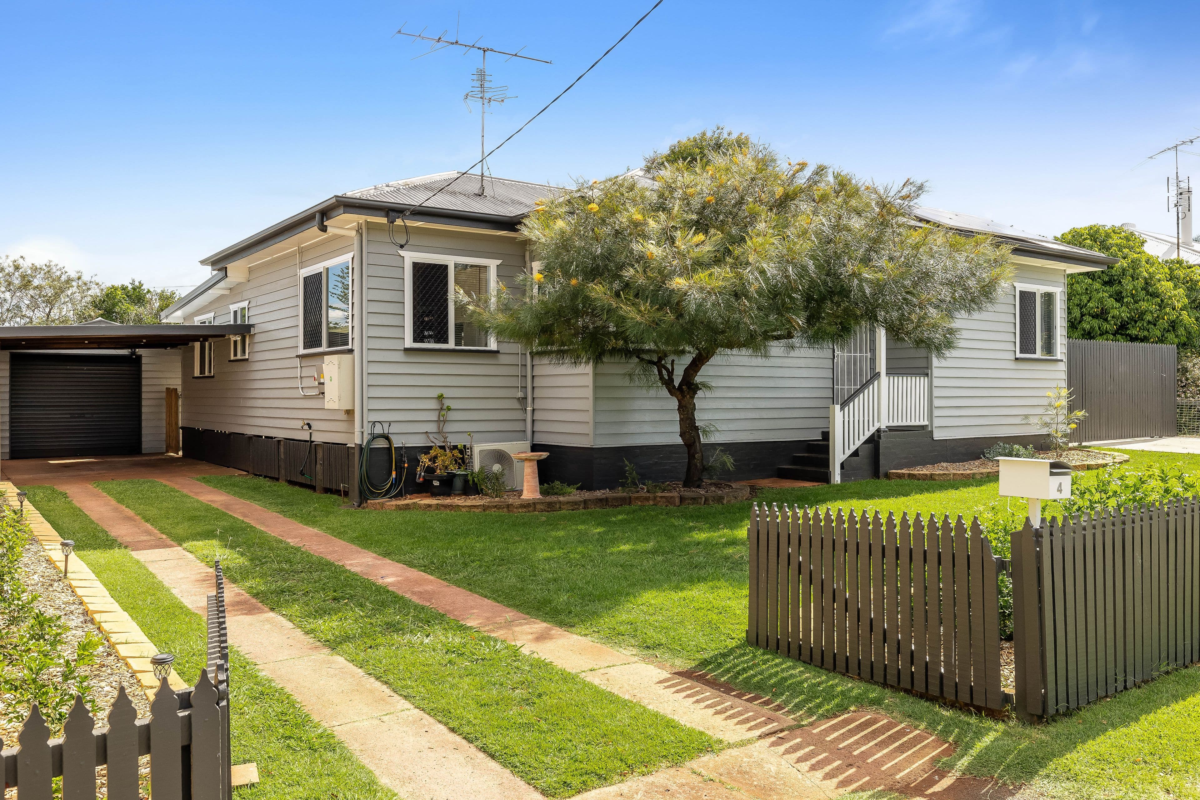 4 Farquharson Street, Harristown QLD 4350, Harristown - Thumbnail 3