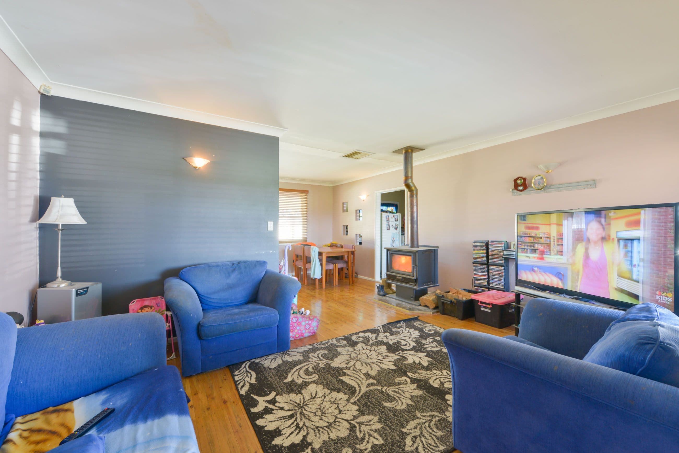 18 Waree Drive, Tamworth NSW 2340, Tamworth - Thumbnail 2