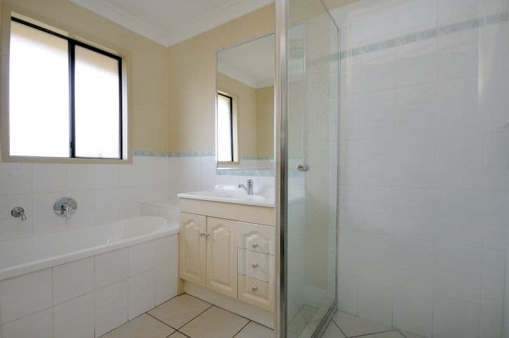 6 Kurrajong Court, Meringandan West QLD 4352, Meringandan West - Thumbnail 5