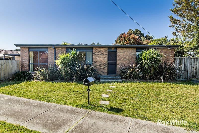 5 Roberts Road, Cranbourne VIC 3977, Cranbourne - Image 1