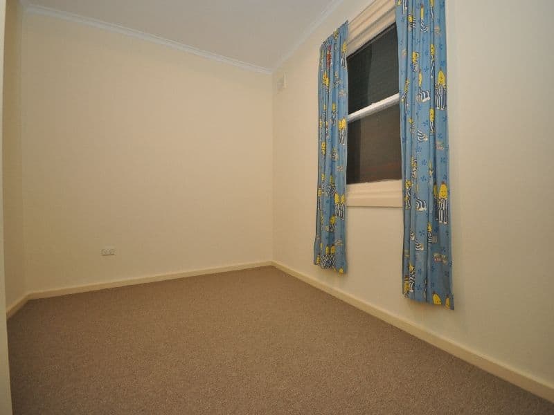 72 Mainwaring Crescent, DAVOREN PARK SA 5113, Davoren Park - Thumbnail 2