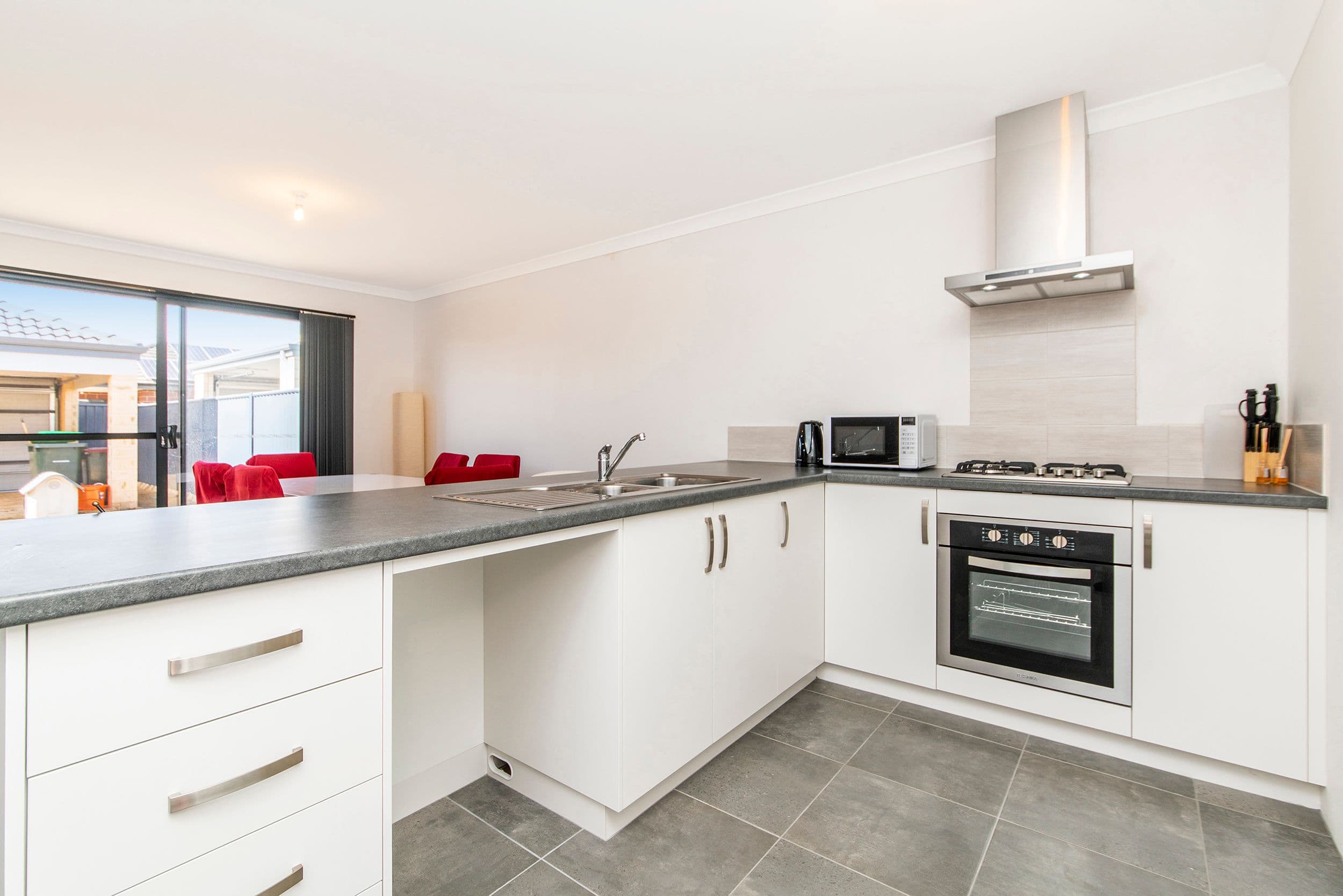 10 Avoca Chase, Baldivis WA 6171, Baldivis - Thumbnail 3