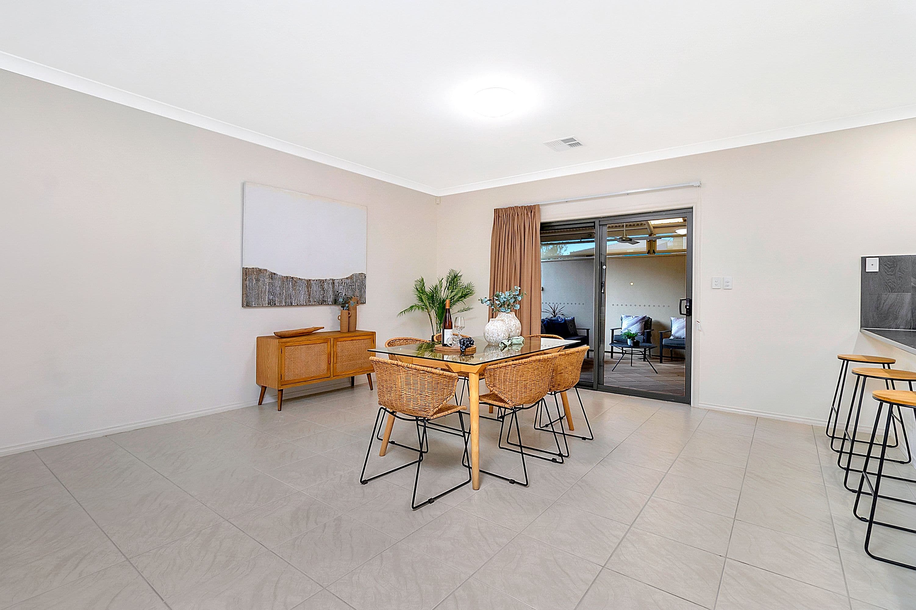 36 Newland Way, Mawson Lakes SA 5095, Mawson Lakes - Thumbnail 3