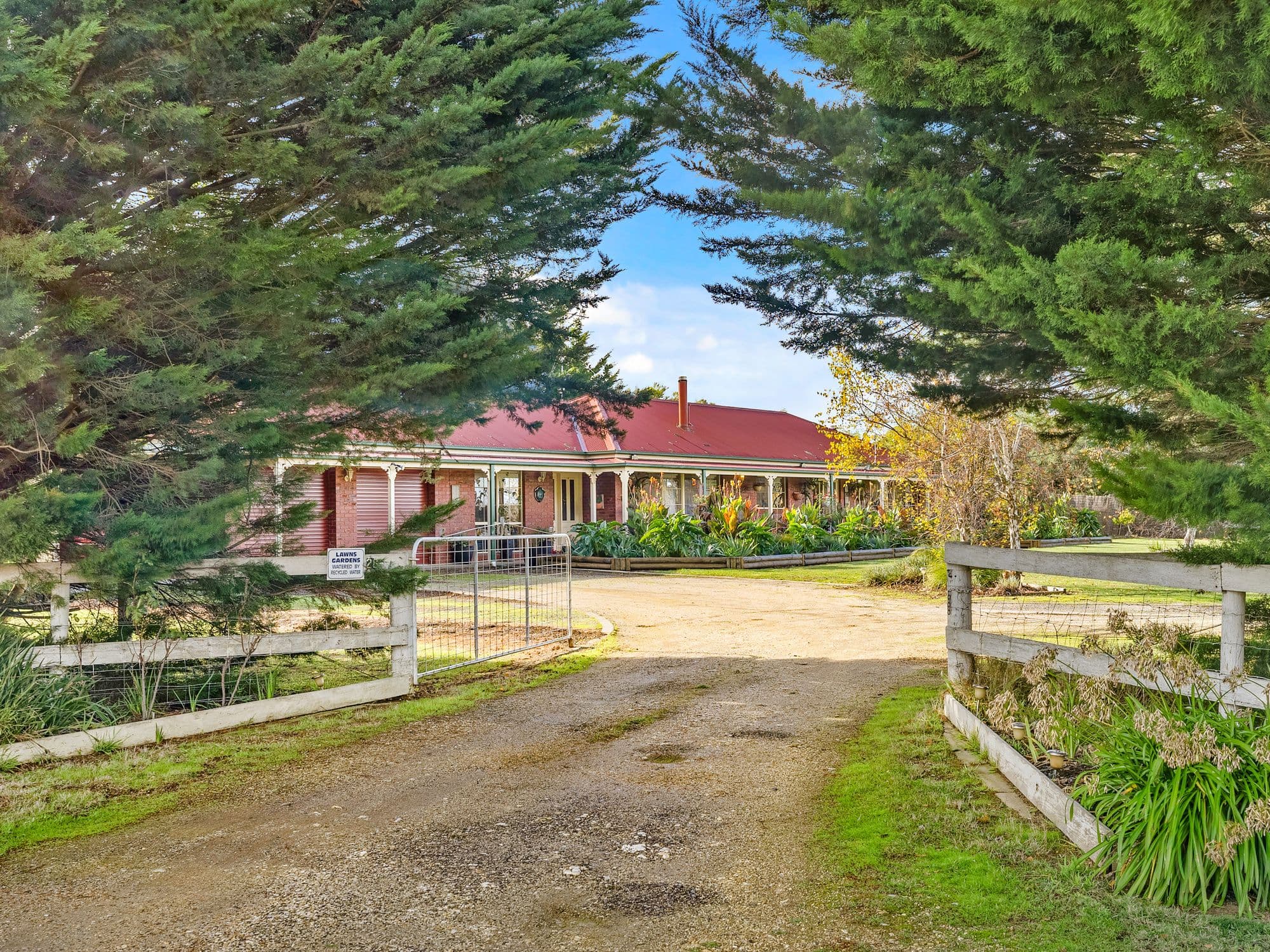 28 Blakeville Road, Ballan VIC 3342, Ballan - Image 1