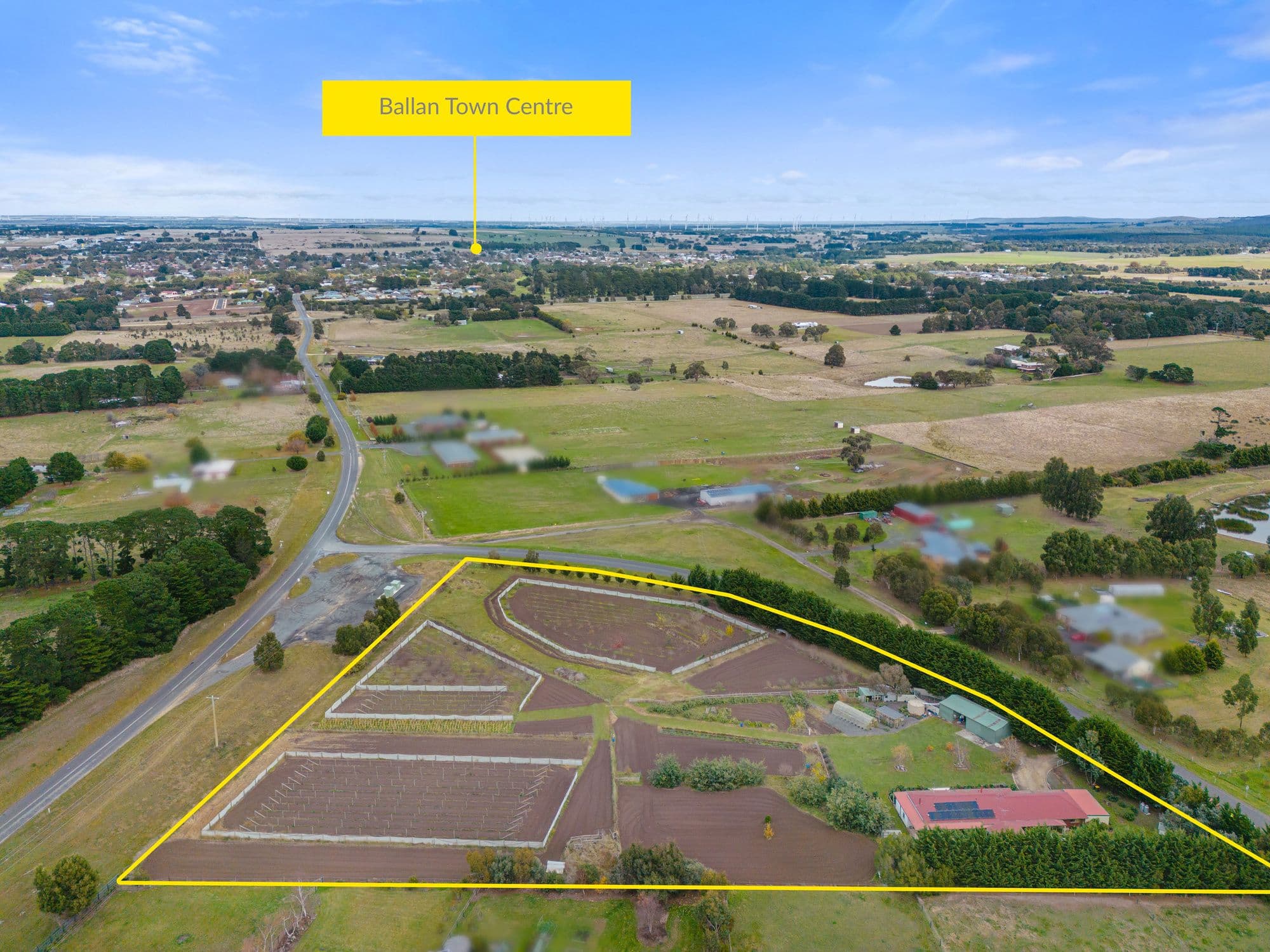 28 Blakeville Road, Ballan VIC 3342, Ballan - Thumbnail 2