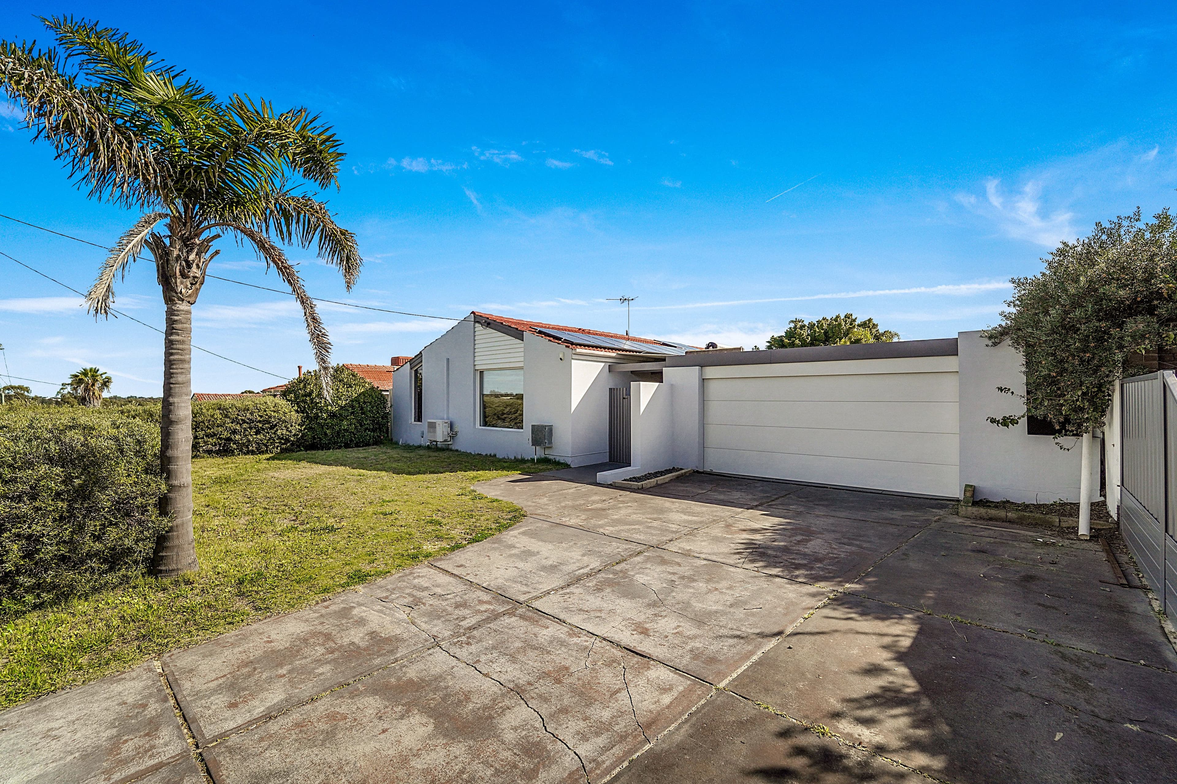 37 Eddystone Avenue, Craigie WA 6025, Craigie - Thumbnail 2