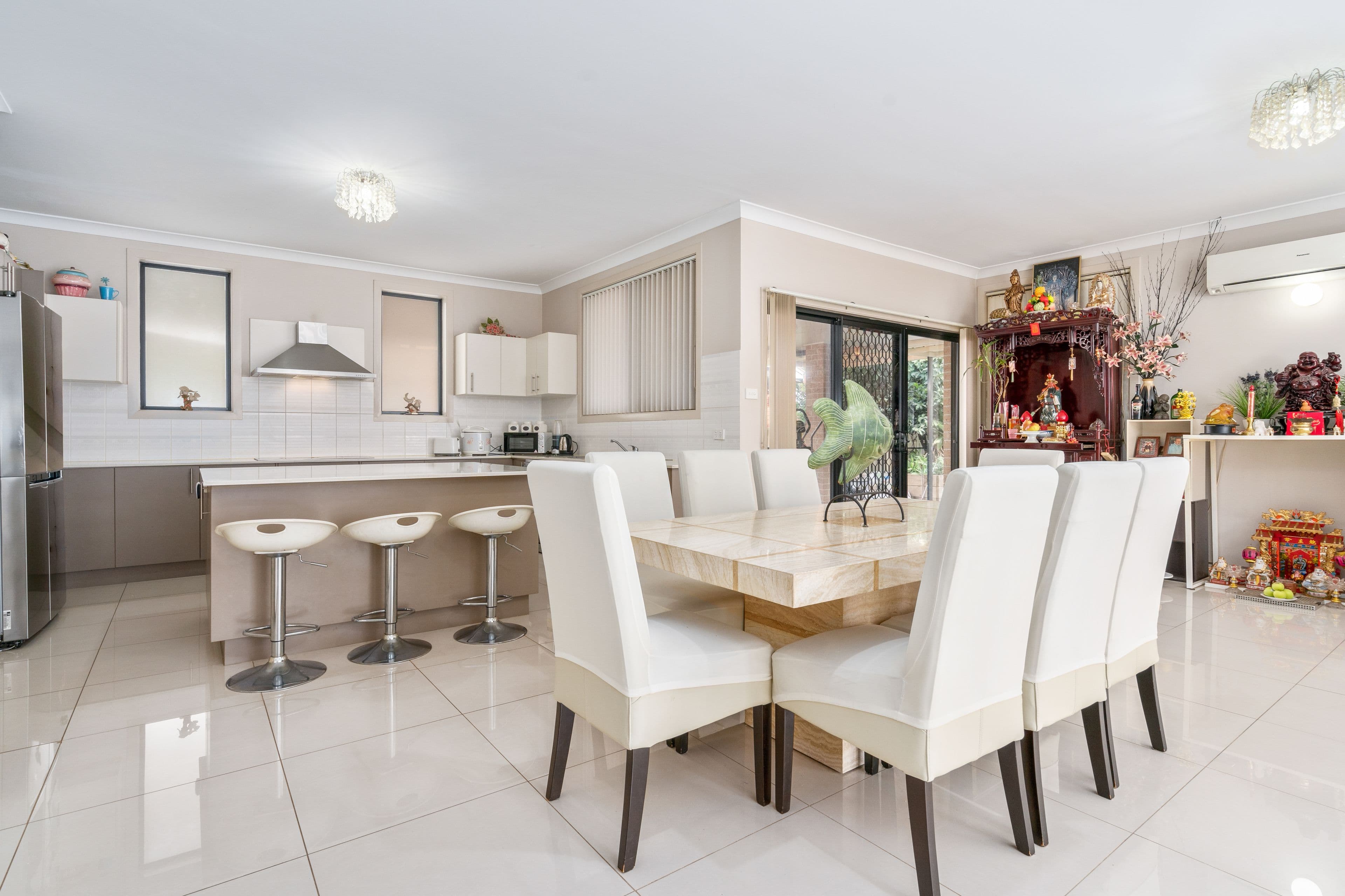 11 Panorama Avenue, Cabramatta NSW 2166, Cabramatta - Thumbnail 4