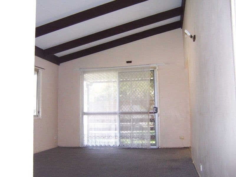 16 Kidston Crescent, WARNER, QLD, 4500, Warner - Thumbnail 2