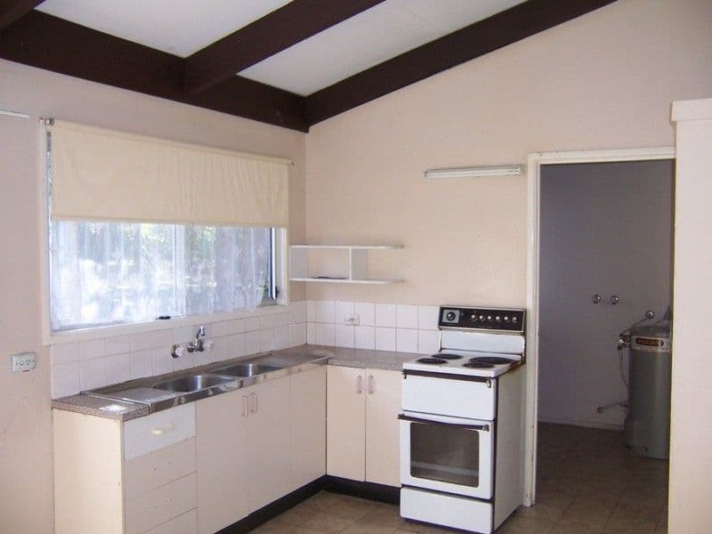 16 Kidston Crescent, WARNER, QLD, 4500, Warner - Thumbnail 4