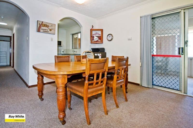 6 Winjana Road, LESMURDIE WA 6076, Lesmurdie - Thumbnail 4