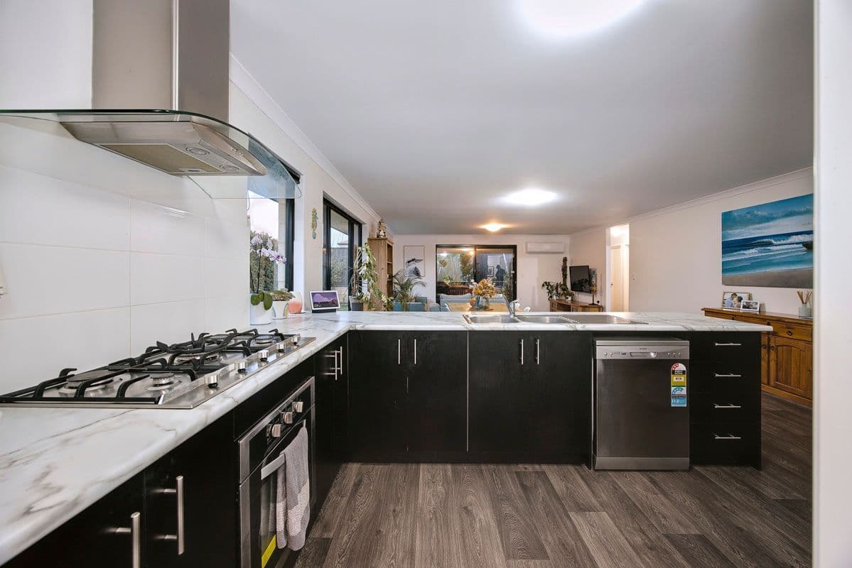 35 Mebbin Grove, Yanchep WA 6035, Yanchep - Thumbnail 7