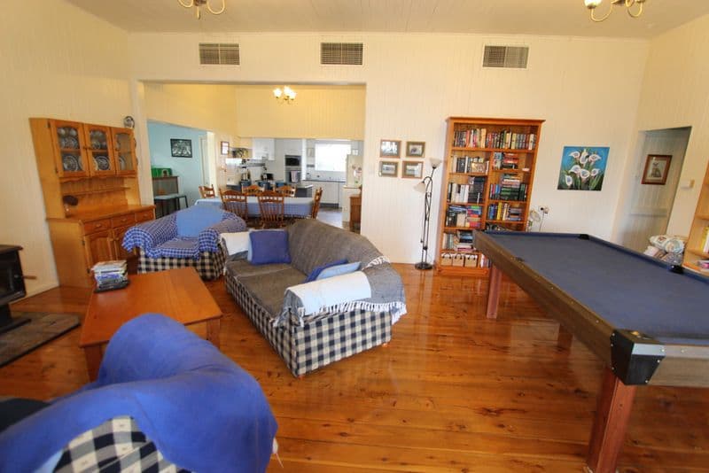 91 Watson Street, Charleville QLD 4470, Charleville - Thumbnail 4
