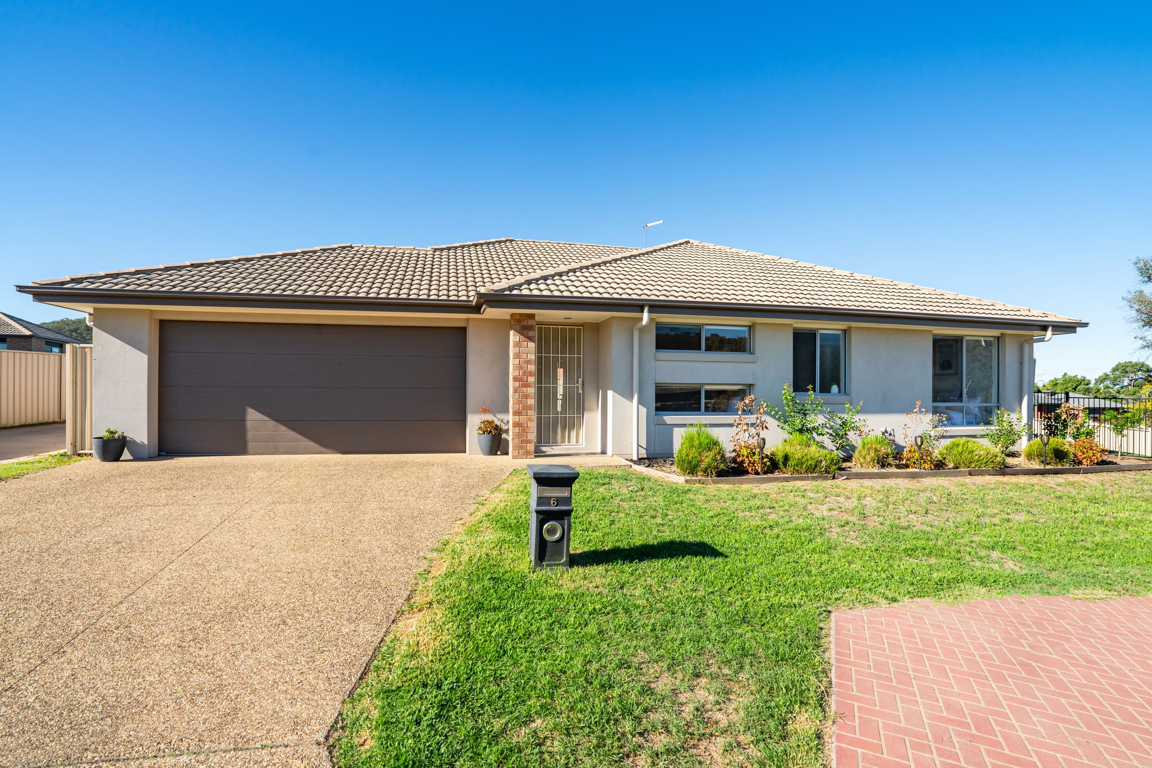 6 Blacket Place, Hamilton Valley NSW 2641, Hamilton Valley - Thumbnail 3