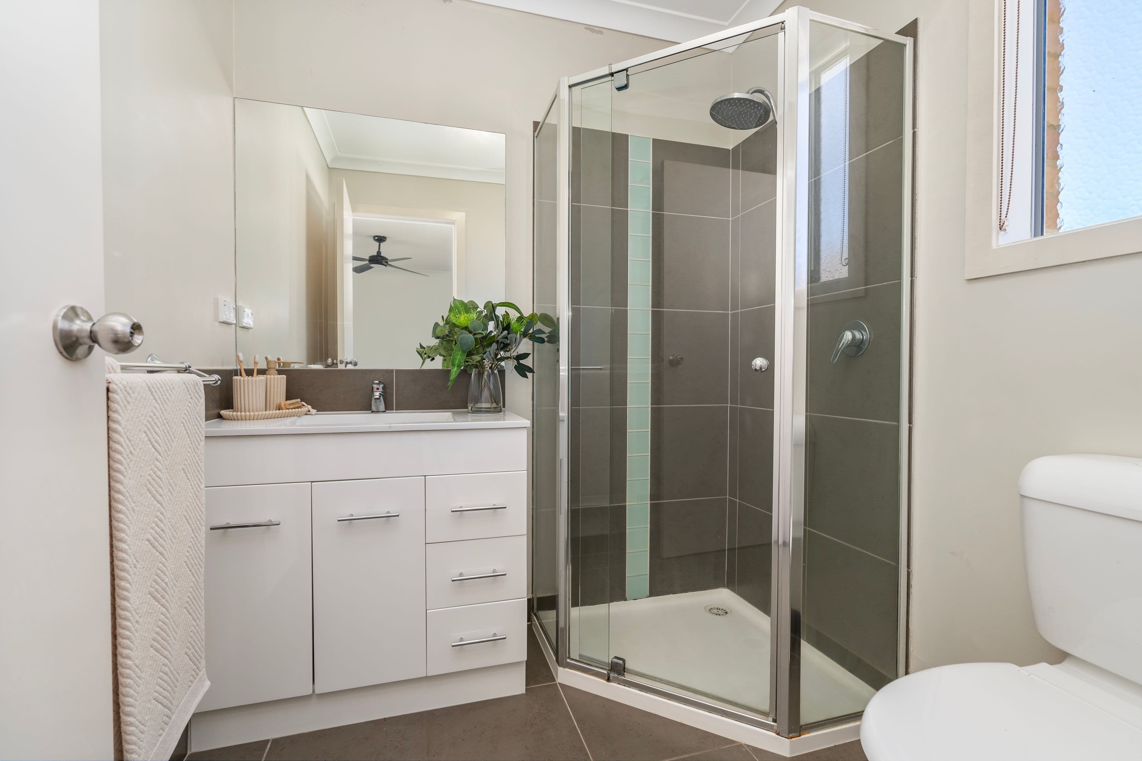 6 Blacket Place, Hamilton Valley NSW 2641, Hamilton Valley - Thumbnail 5