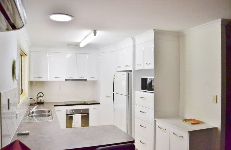 21 Jonwest Close, TORQUAY QLD 4655, Torquay - Thumbnail 4