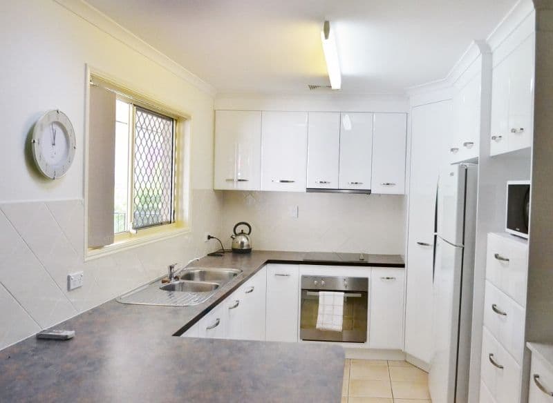 21 Jonwest Close, TORQUAY QLD 4655, Torquay - Thumbnail 8