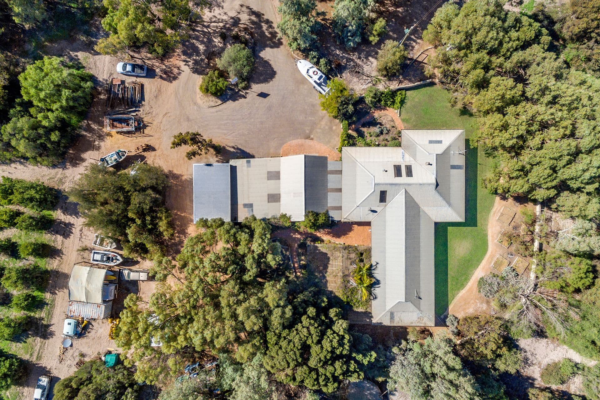 33 McConkey Road, Greenough WA 6532, Greenough - Thumbnail 2