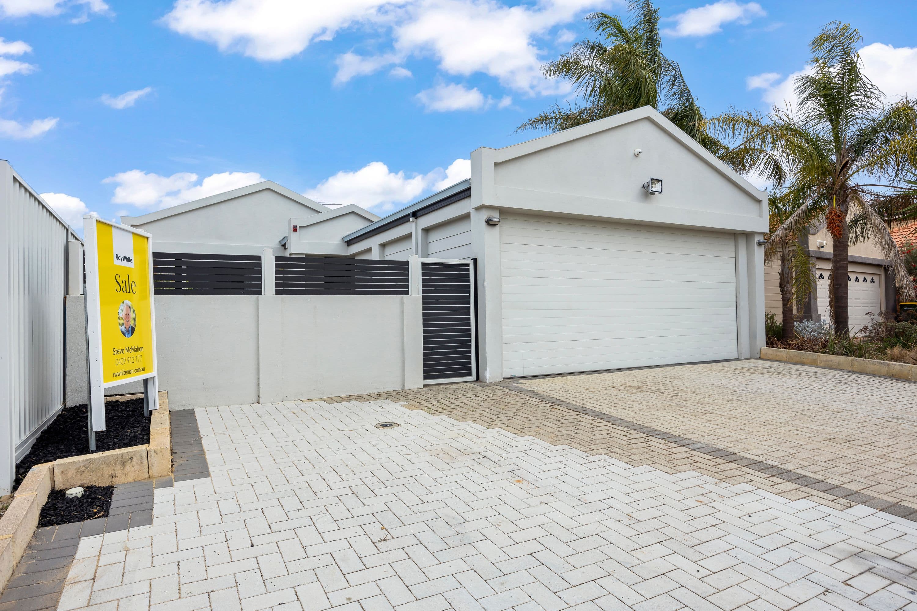 33 Boorabbin Place, Ballajura WA 6066, Ballajura - Image 1