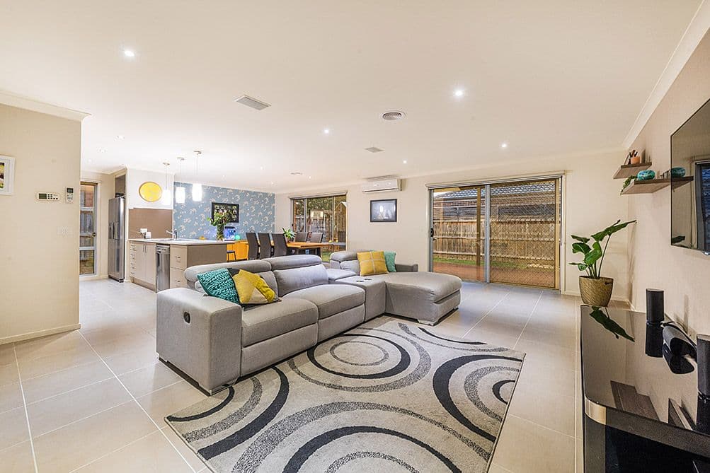 69 Everlasting Boulevard, Cranbourne West VIC 3977, Cranbourne West - Thumbnail 8
