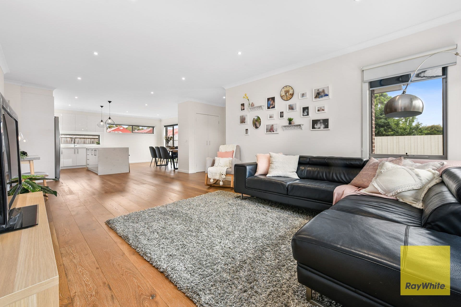 21A Ambleside Crescent, Berwick VIC 3806, Berwick - Thumbnail 3