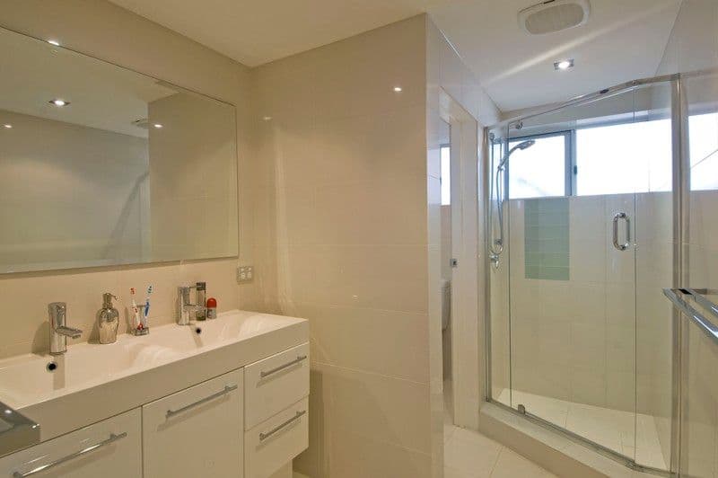 3-4 'Calca Court', 163 Hedges Avenue, MERMAID BEACH QLD 4218, Mermaid Beach - Thumbnail 4