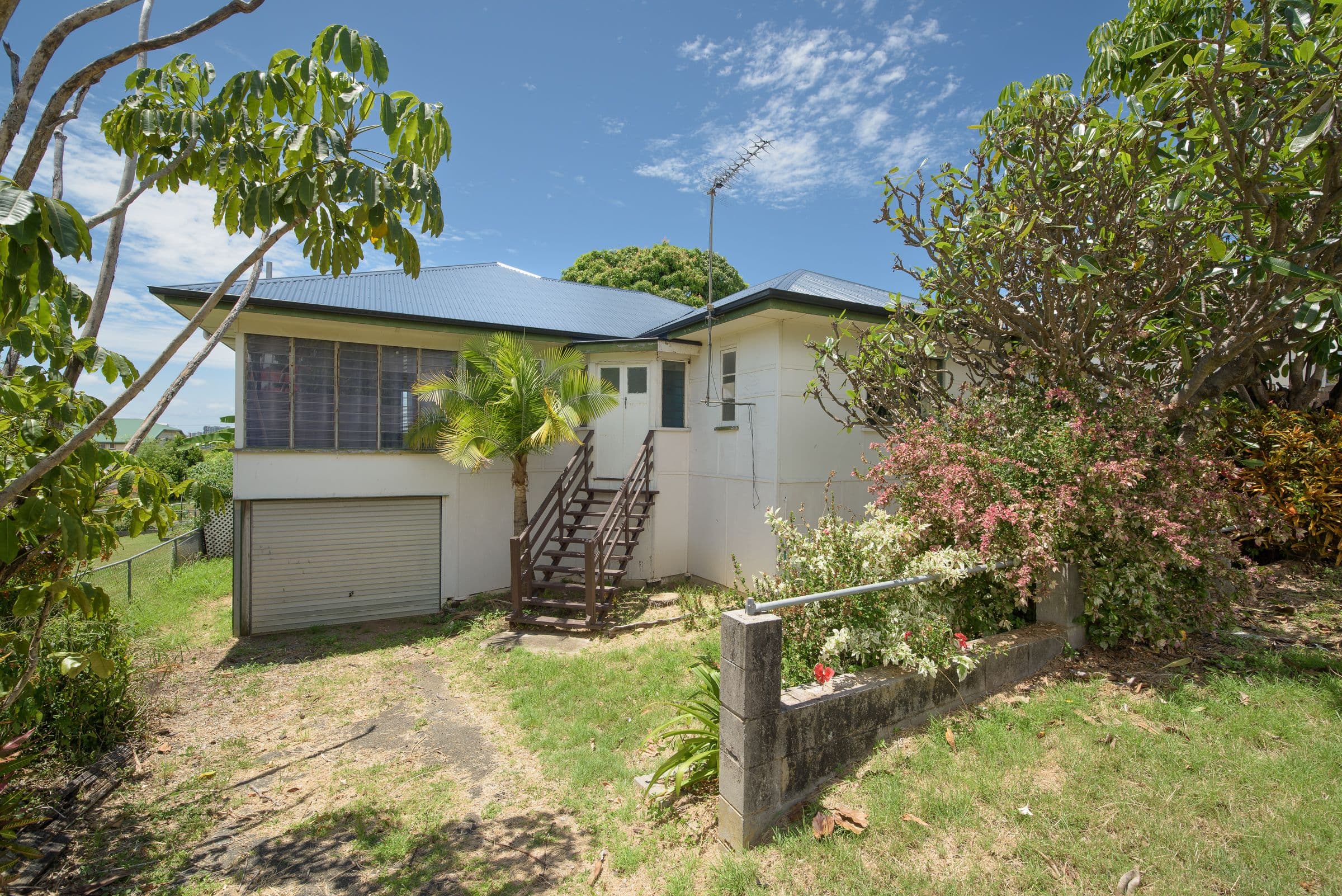 8 Amelia Street, West Gladstone QLD 4680, West Gladstone - Image 1