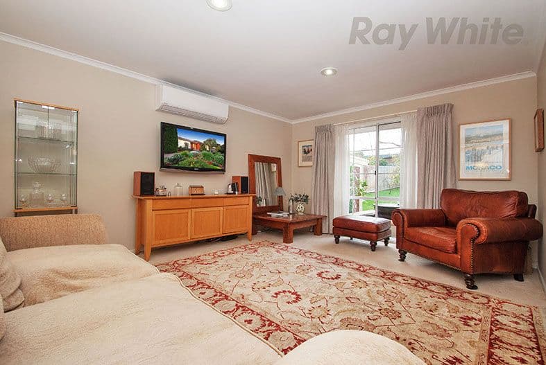 20 AZAROW Circuit, Croydon South VIC 3136, Croydon South - Thumbnail 3