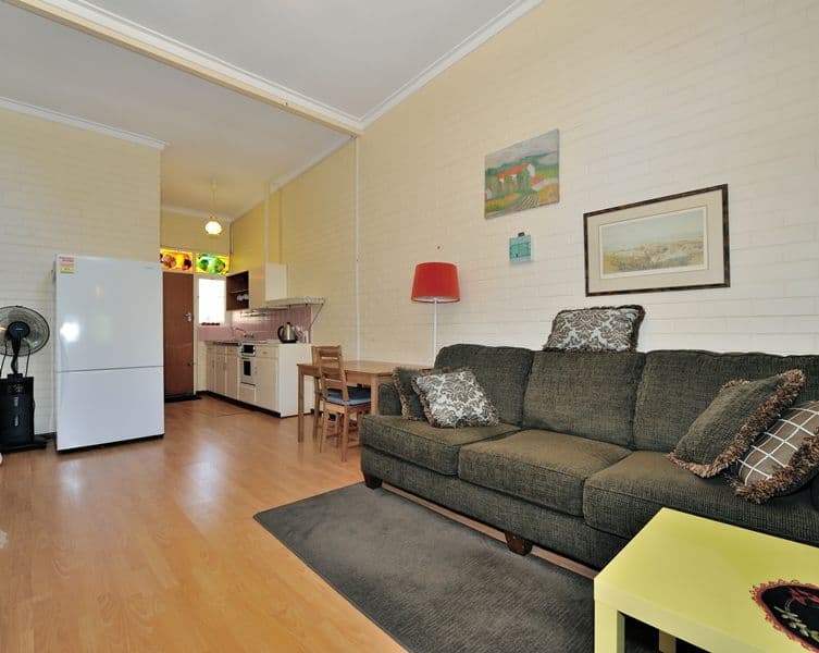 70 Kent Street, ROCKINGHAM WA 6168, Rockingham - Thumbnail 3
