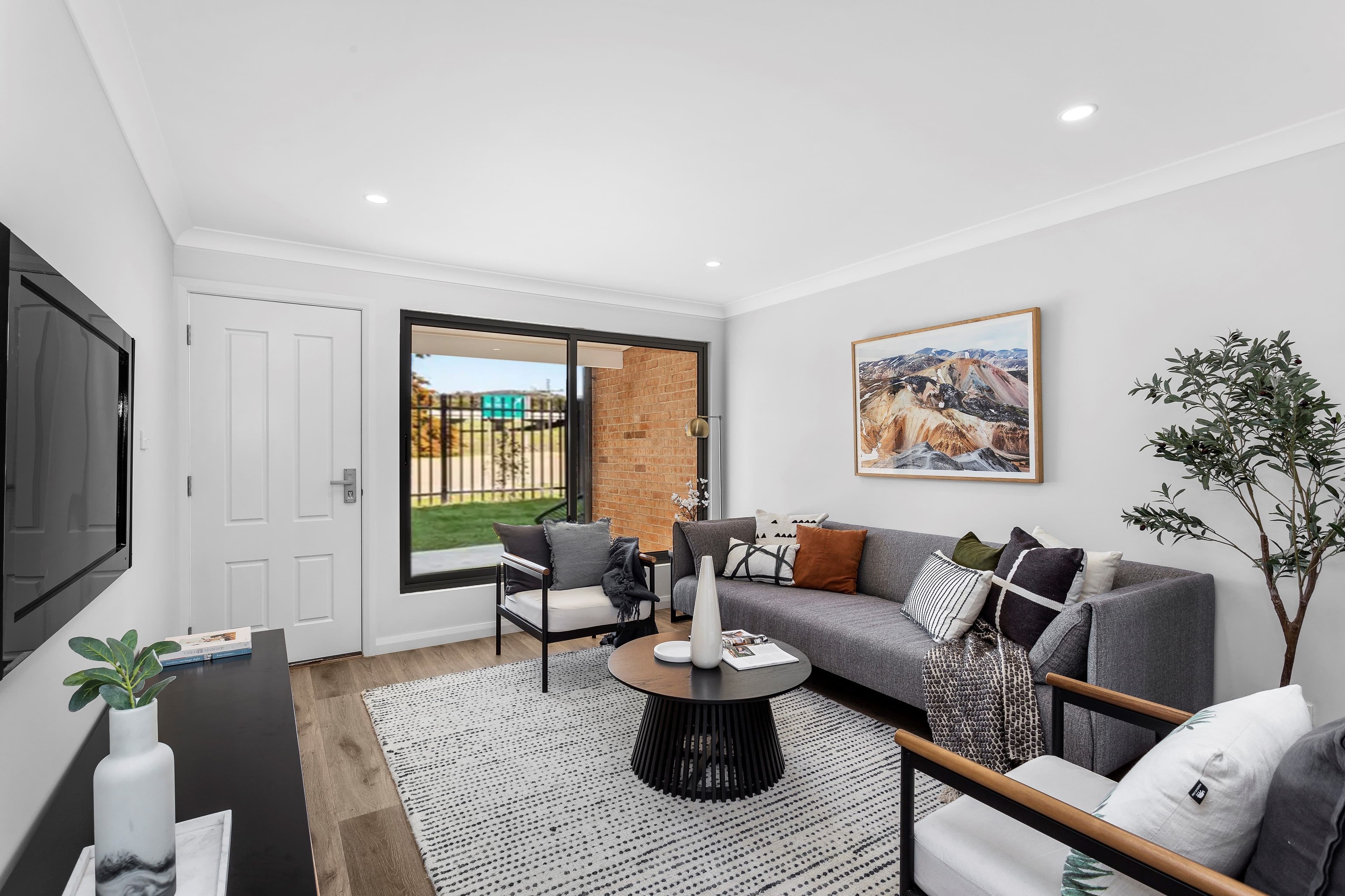 1 Brewer Street, Goulburn NSW 2580, Goulburn - Thumbnail 2