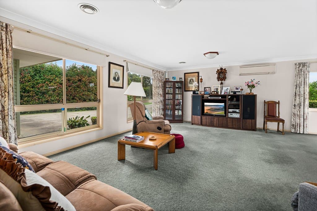 98 Greasons Road, Bundanoon - Thumbnail 4