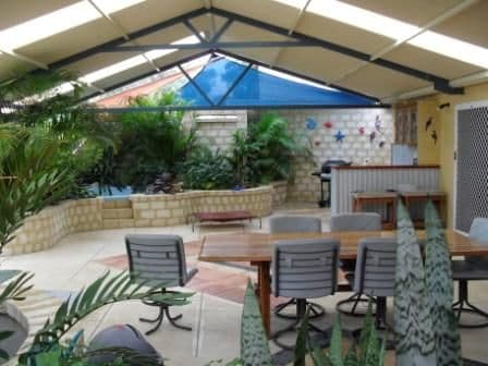 8 Manjeep Road, RIVERSIDE GARDENS WA 6210, Riverside Gardens - Image 1