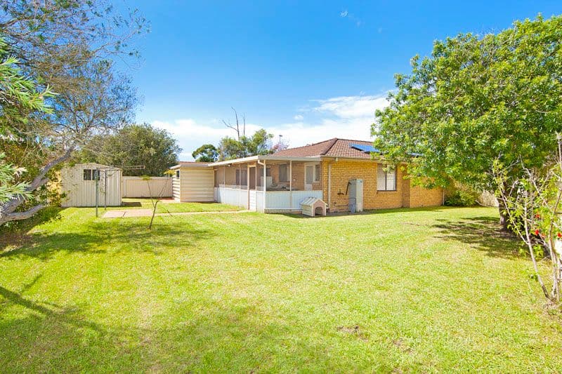 7 Adrian Close, BATEAU BAY NSW 2261, Bateau Bay - Thumbnail 2