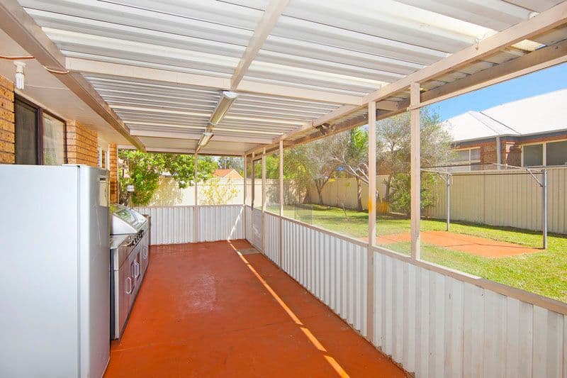 7 Adrian Close, BATEAU BAY NSW 2261, Bateau Bay - Thumbnail 6
