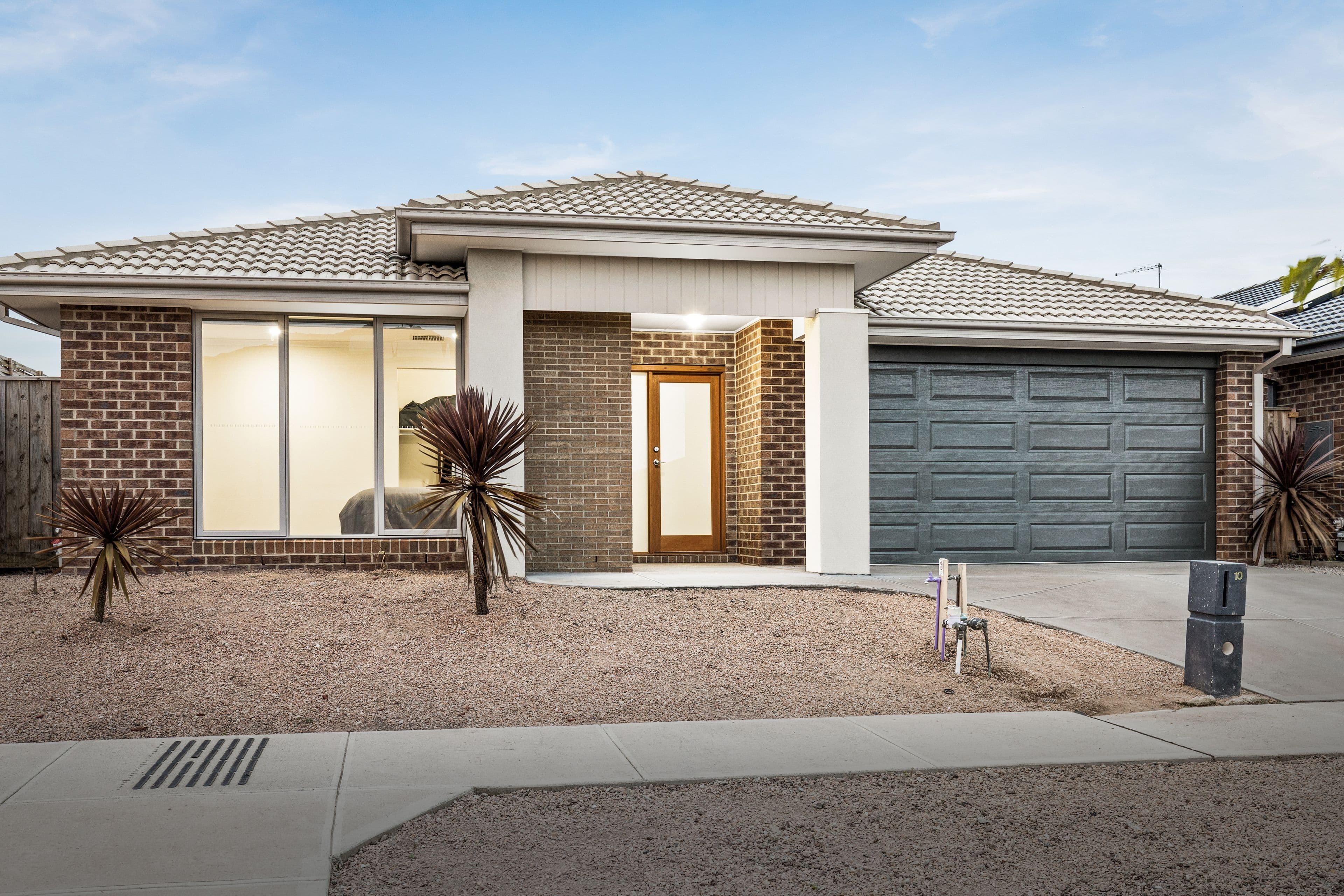 10 Lincoln Avenue, Officer VIC 3809, Officer - Image 1