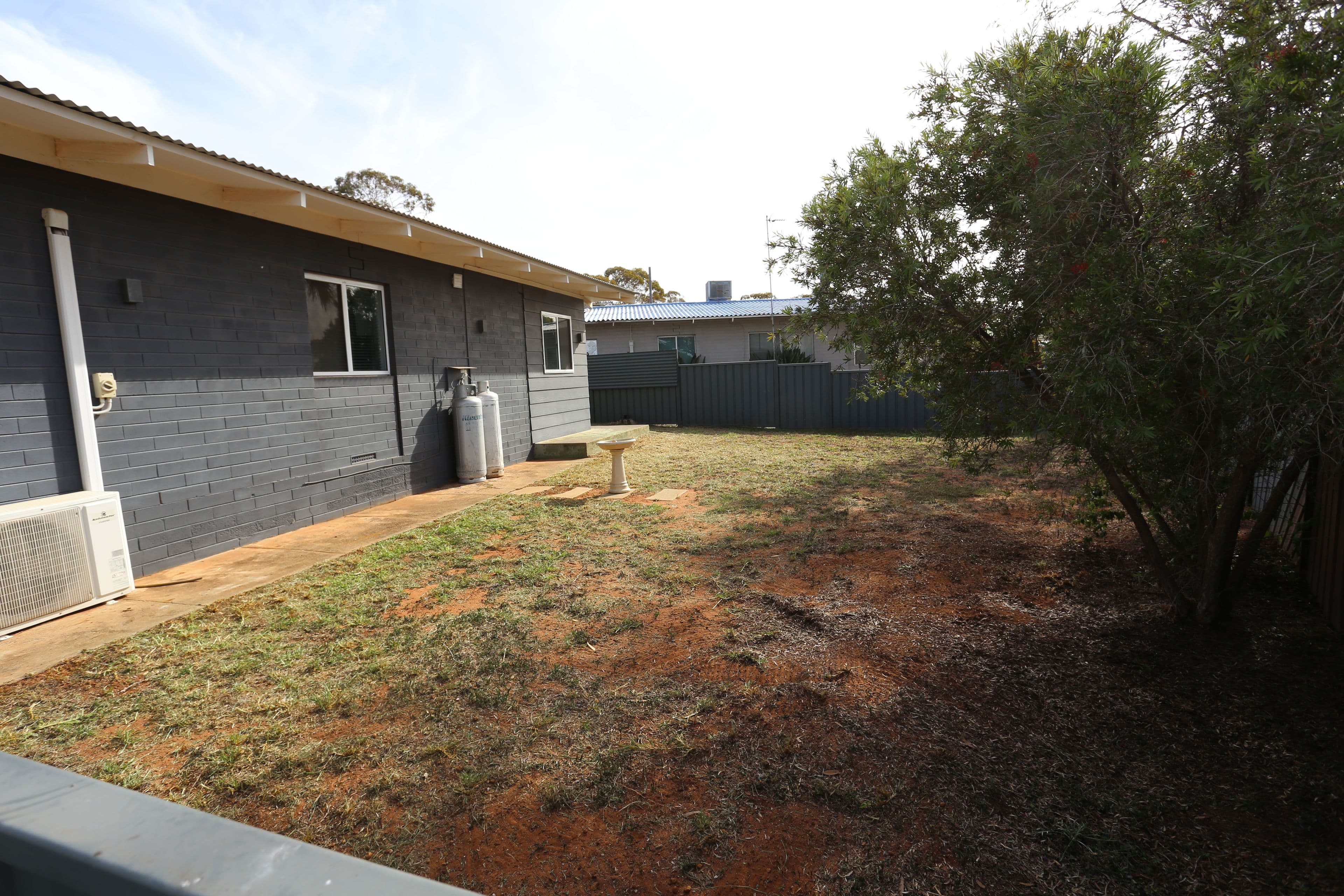 61 Saltbush Road, Kambalda West WA 6442, Kambalda West - Thumbnail 2