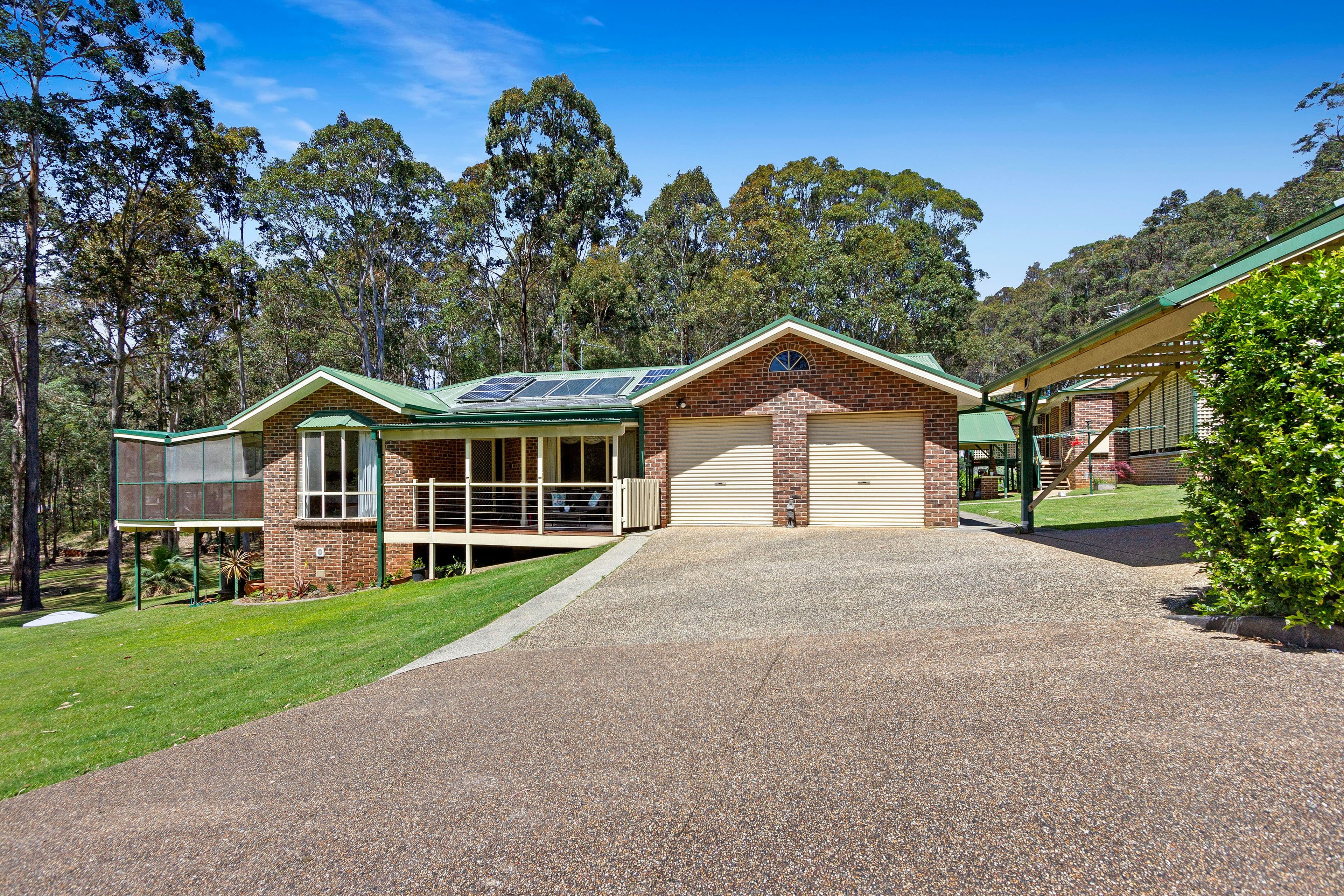 11 Barrakee Drive, Long Beach - Image 1