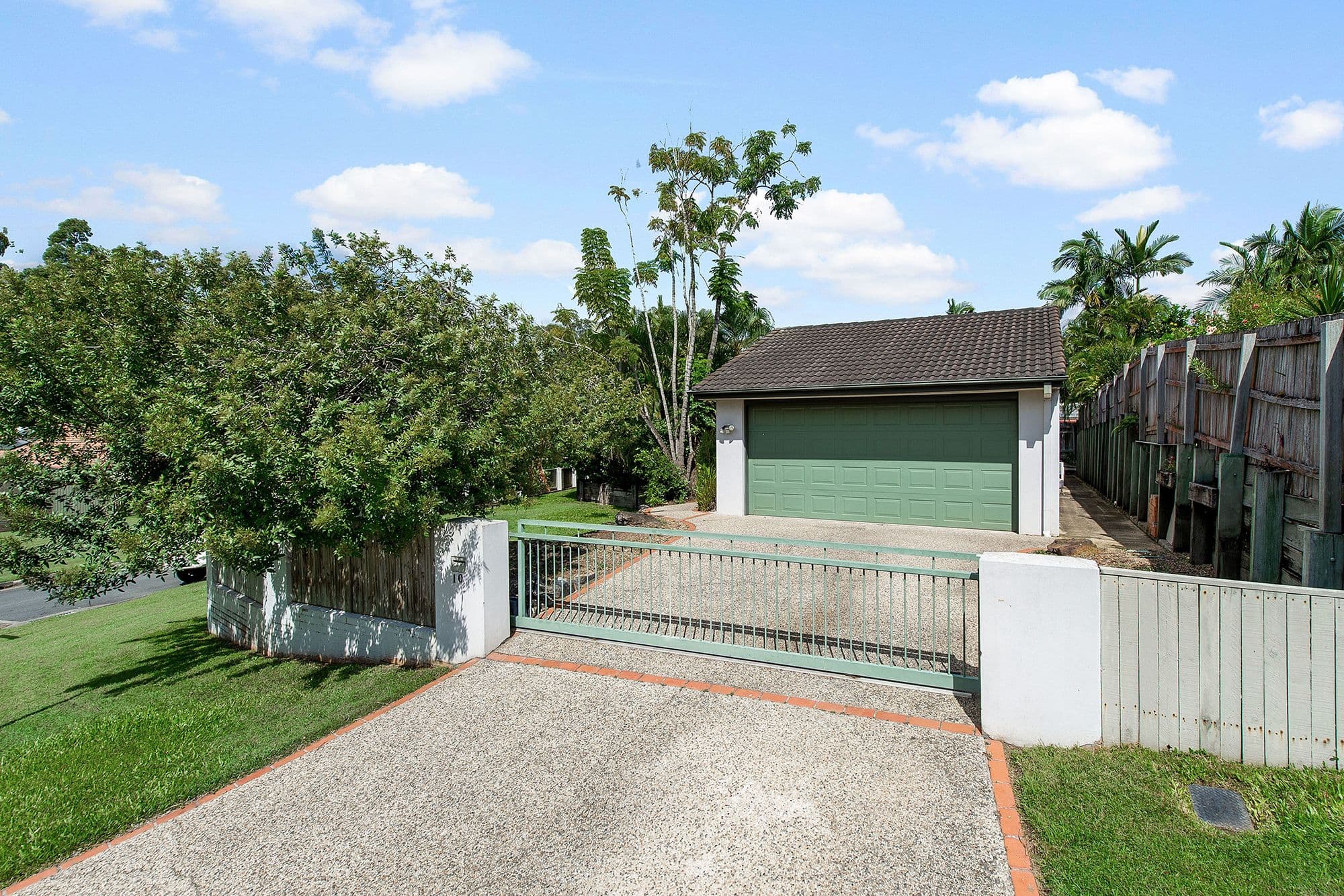10 Lynford Place, Bridgeman Downs QLD 4035, Bridgeman Downs - Image 1