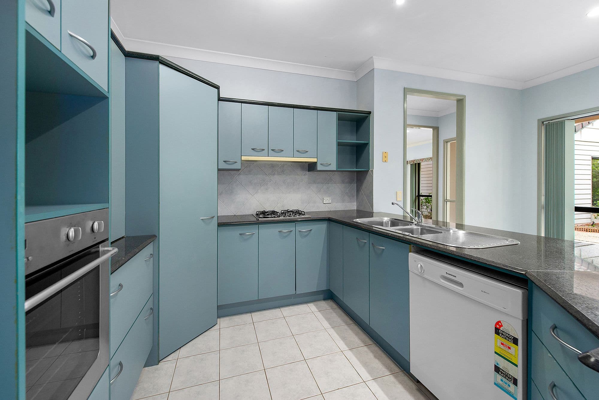 10 Lynford Place, Bridgeman Downs QLD 4035, Bridgeman Downs - Thumbnail 8