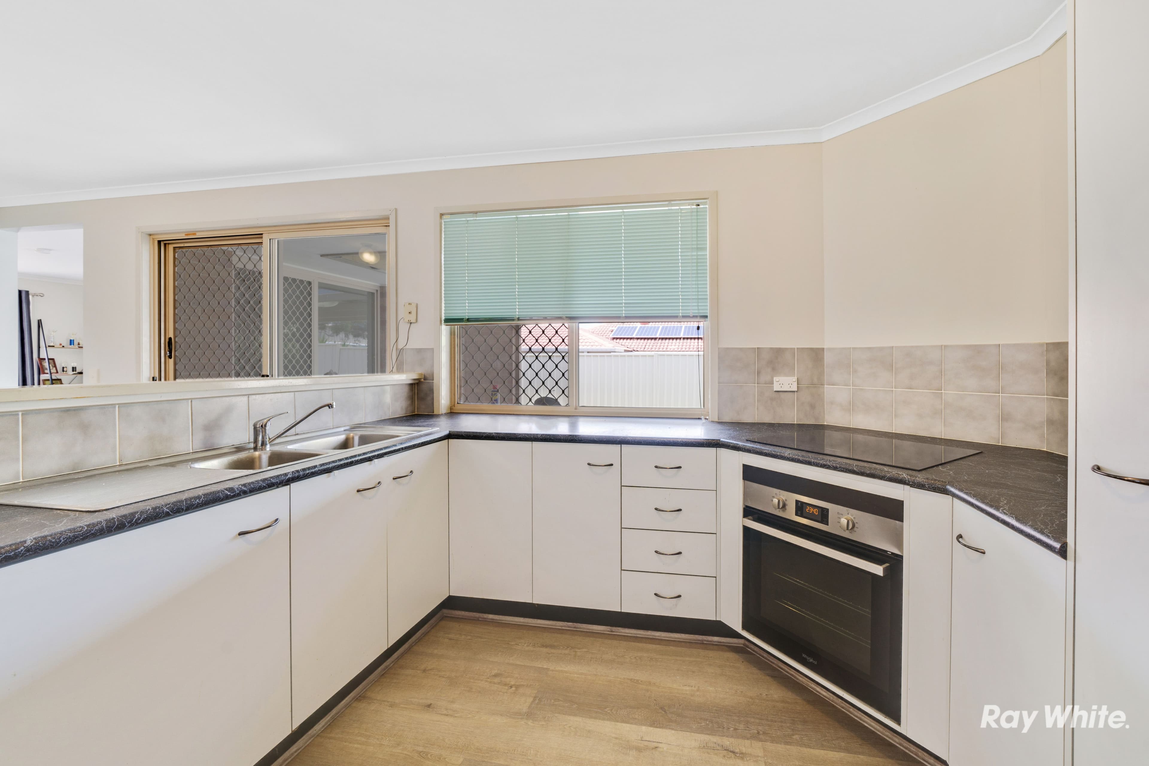 6 Yallambee Place, Burnside - Thumbnail 3