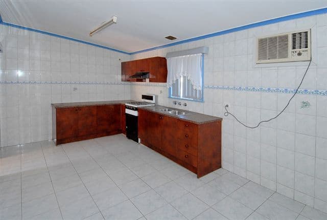 18    Mortlake Avenue, DALLAS VIC 3047, Dallas - Thumbnail 6