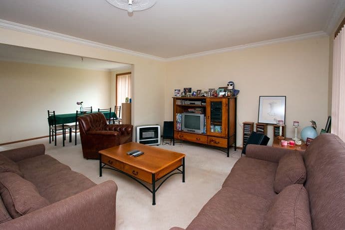 15 Darling Avenue, Lurnea, NSW, 2170, Lurnea - Thumbnail 3