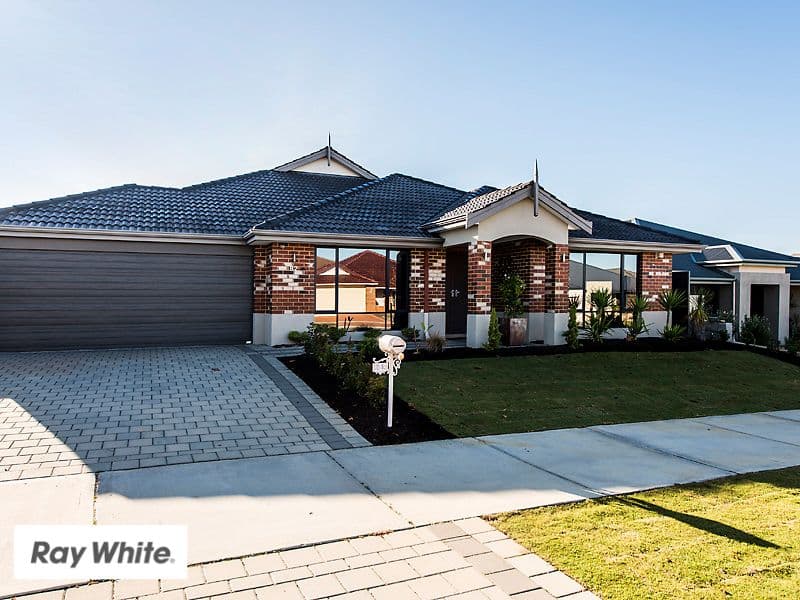 82 Amethyst Parkway, Aveley WA 6069, Aveley - Thumbnail 2