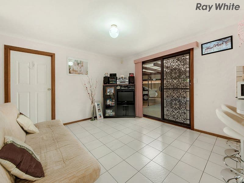 12 Sword Walk, Kings Park VIC 3021, Kings Park - Thumbnail 6