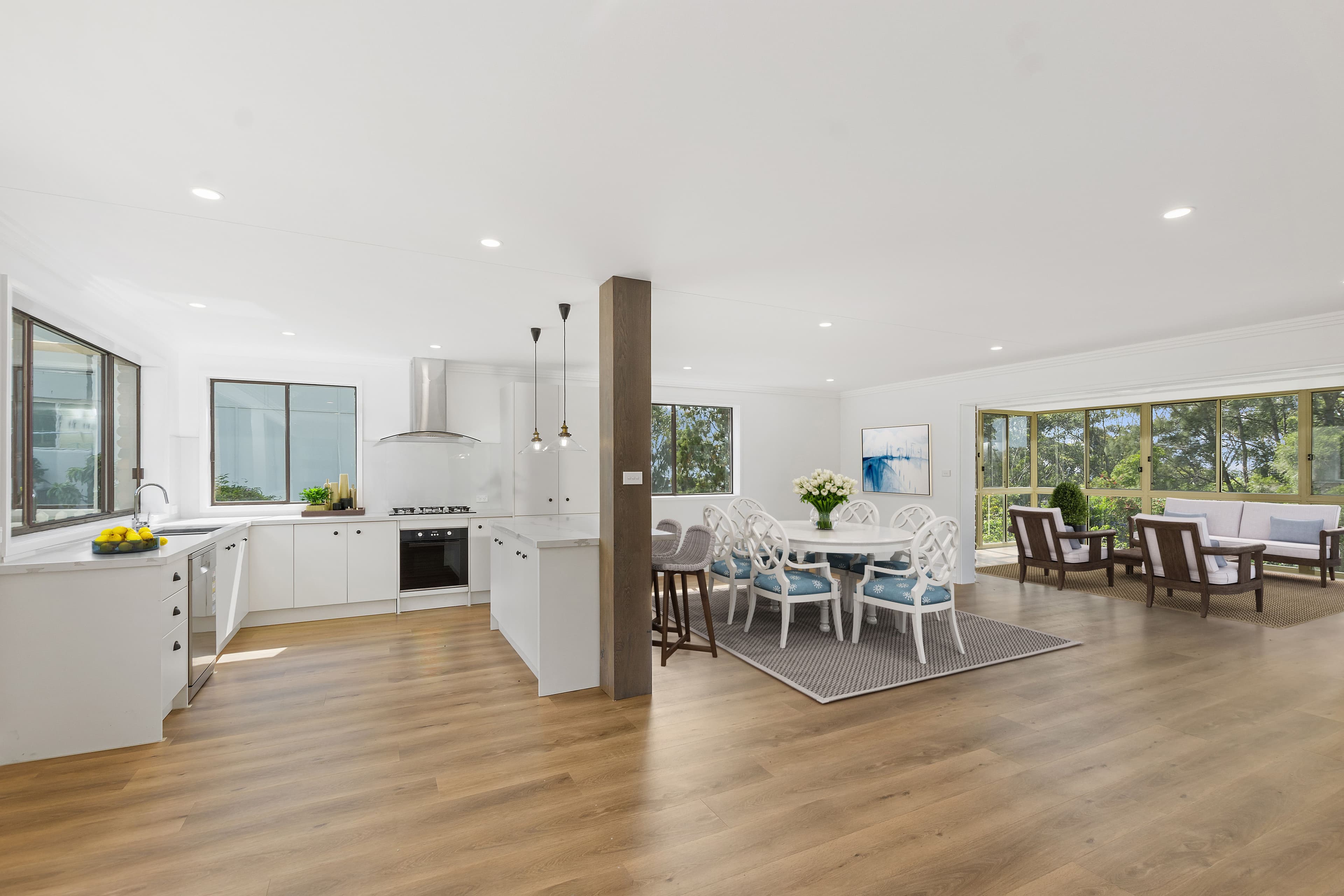 4 Elanora Place, Coledale - Thumbnail 2