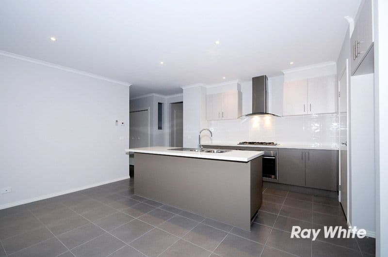 13 Connewara Crescent, CLYDE NORTH VIC 3978, Clyde North - Thumbnail 4