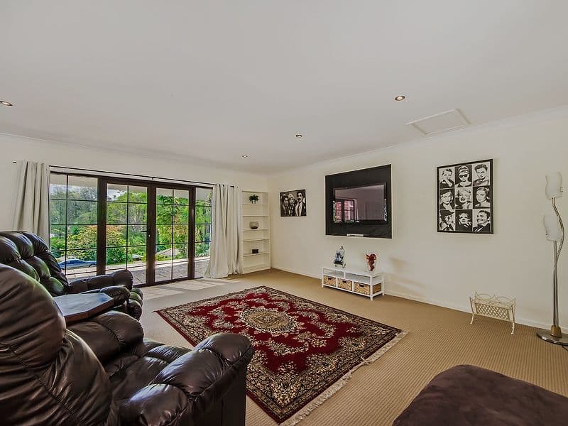 19 Tobermory Court, MERRIMAC QLD 4226, Merrimac - Thumbnail 8