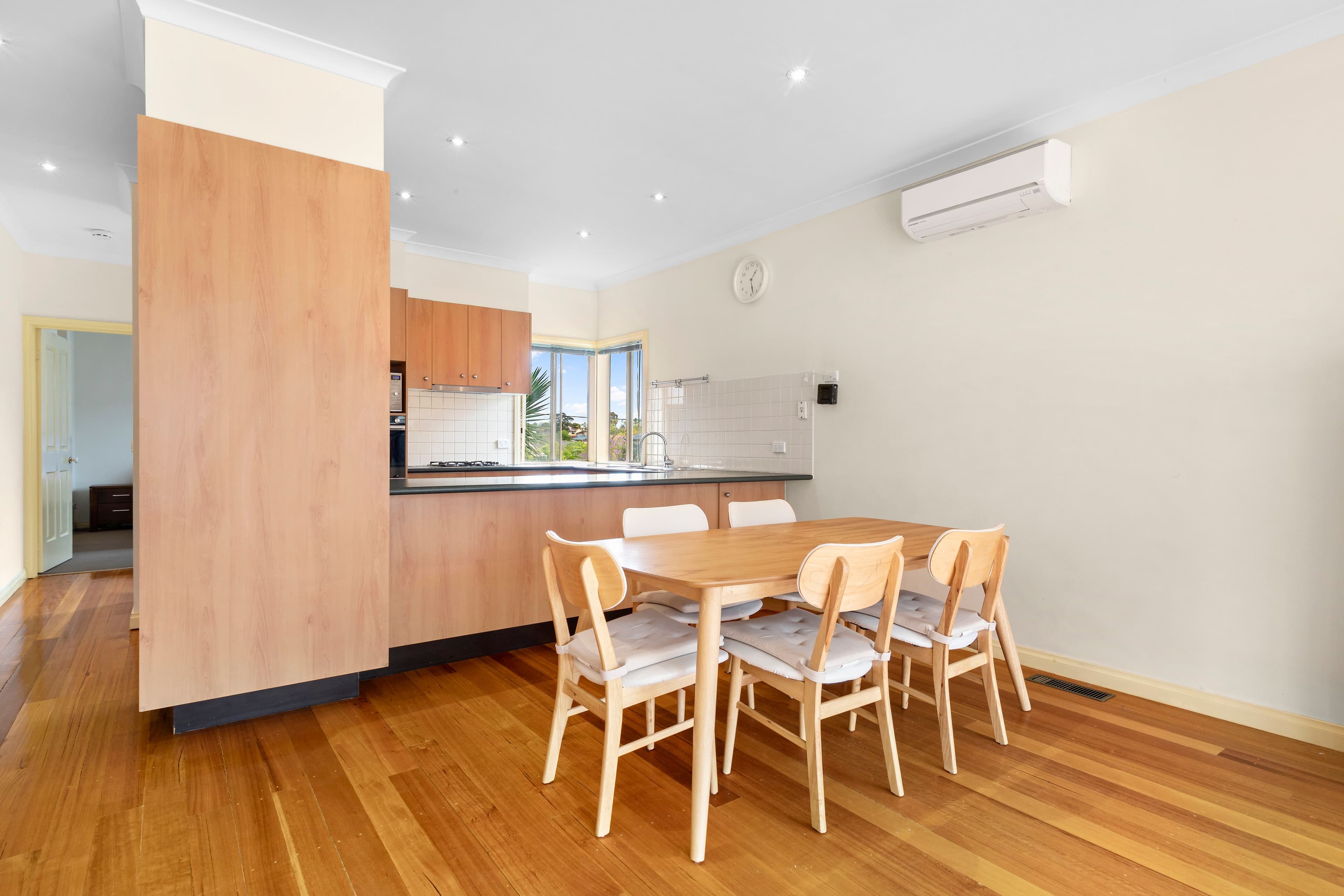 36 Jindabyne Avenue, Chadstone VIC 3148, Chadstone - Thumbnail 5
